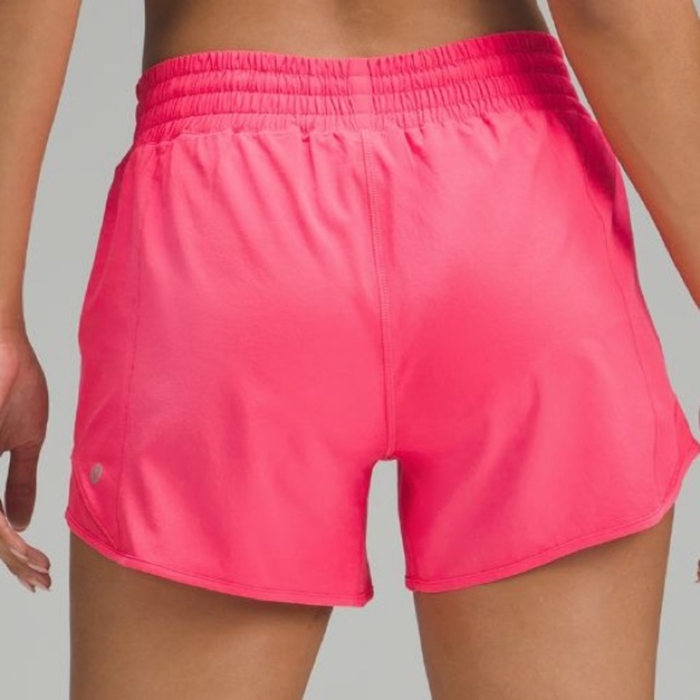 NWT Lululemon Hotty Hot High Rise Lined Short 4" Lipgloss Size 4 - Picture 8 of 10